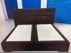 Boxspring nieuw!! Inclusief matrassen zelfde kleur!, Huis en Inrichting, Ophalen, Grijs, 180 cm, 200 cm