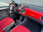 Volkswagen Up! Cross 1.0 BlueMotion 2014 | 79.110 km | Navi, Euro 5, Stof, Gebruikt, Met garantie (alle)