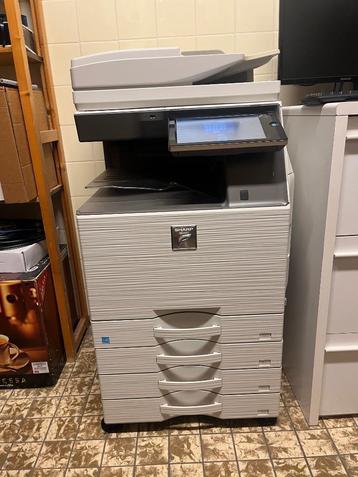 Sharp Kopieermachine Printronix printer met supplies beschikbaar voor biedingen