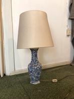 Prachtige porseleinen  vaaslamp,, Gebruikt, Klassiek, Ophalen of Verzenden, 50 cm of meer