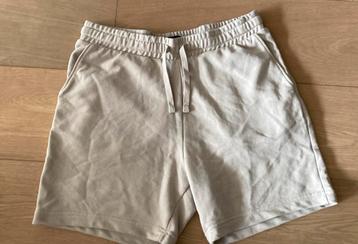 Sweat short licht beige maat S heren of jongens H&M zgan!  beschikbaar voor biedingen