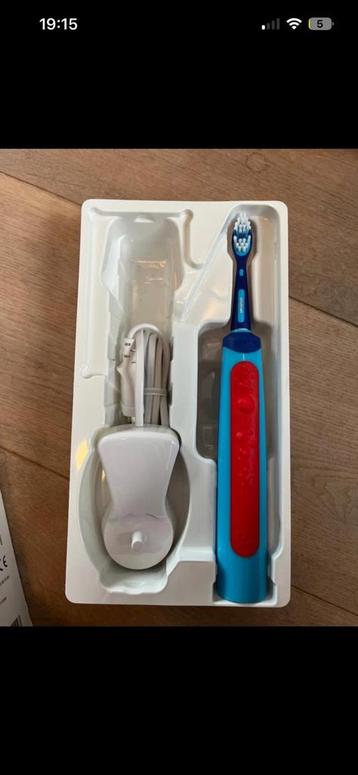 Playbrush tandenborstel beschikbaar voor biedingen