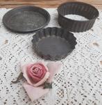 2 Franse brocante bakvormpjes + uitsteekvormpje, Antiek en Kunst, Ophalen of Verzenden