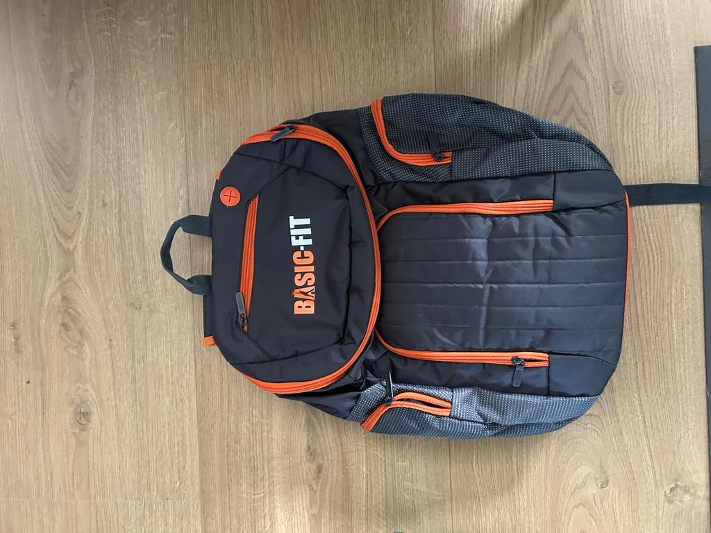 Basic-Fit sporttas, Ophalen of Verzenden, Zo goed als nieuw, Unisex volwassen