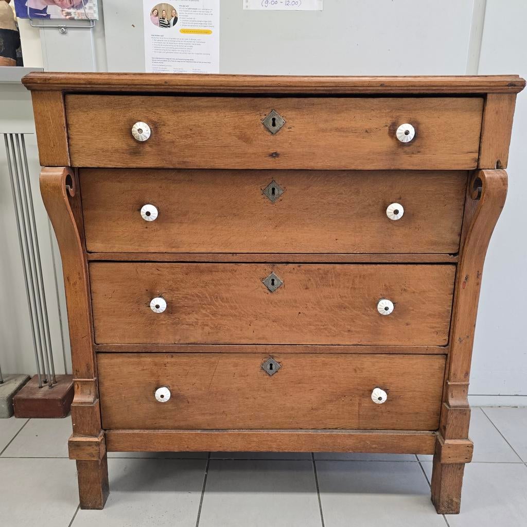 Eikenhouten chiffonnière / ladekast, h 100x b 95x d 51 cm, Ophalen