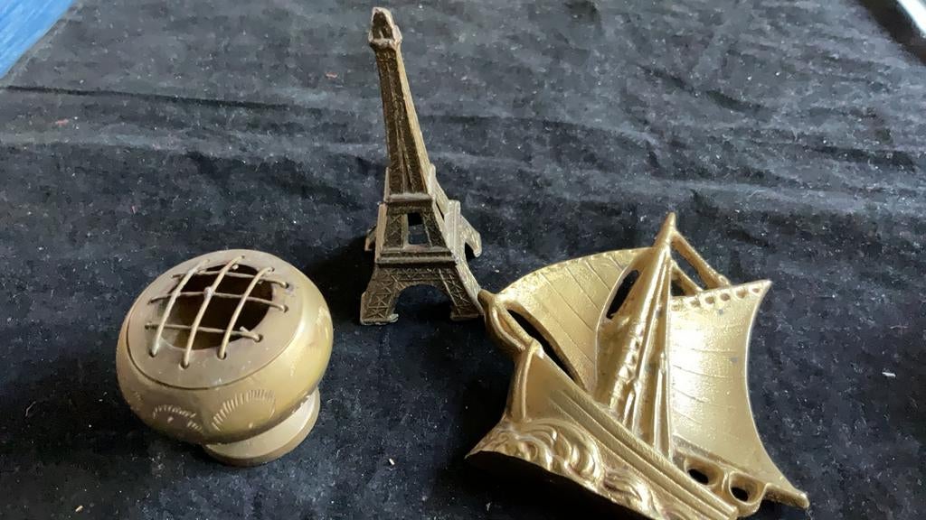 Koperen Schip, Wierook pot en Eifel toren. Samen tk. Ophalen, Ophalen, Koper