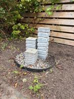 T.e.a.b: Waterornament voor in tuin met 3 pilaren, Ophalen, Gebruikt, Beton, Waterornament