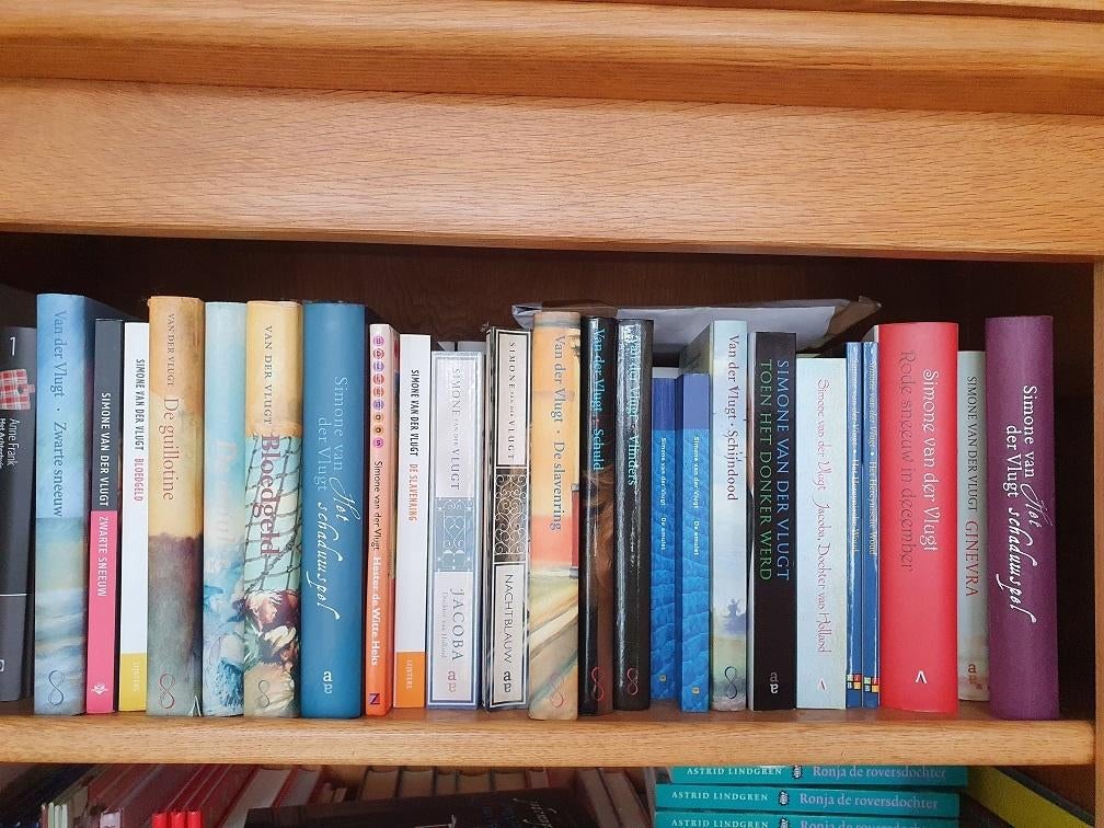 Simone van der Vlugt    boeken, Boeken, Ophalen of Verzenden, Zo goed als nieuw