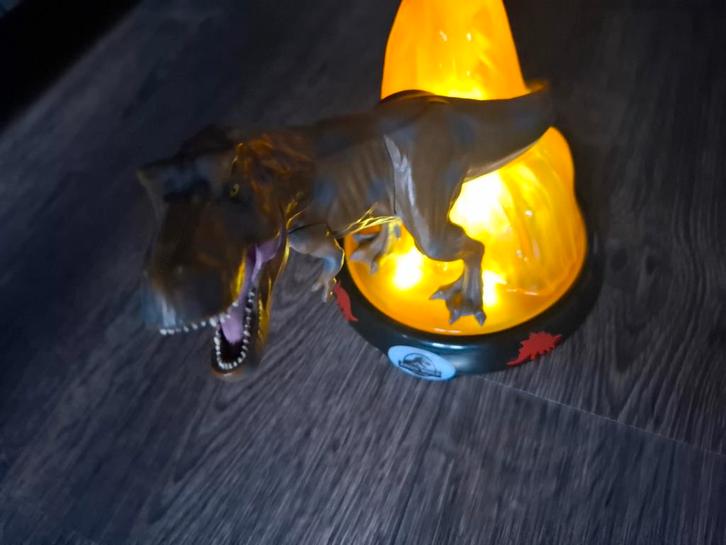 Jurassic World T-Rex Lava Lamp, Huis en Inrichting, Lampen | Overige, Zo goed als nieuw, Ophalen