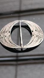 Antieke zilveren sjaalgesp met filigraan, Ophalen of Verzenden, Zilver