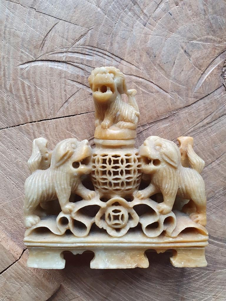 Chinese handgesneden speksteen wierook oliebrander foo dogs, Antiek en Kunst, Ophalen of Verzenden