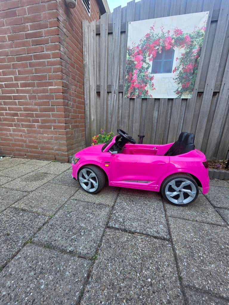 Roze elektrische kinderauto, Ophalen