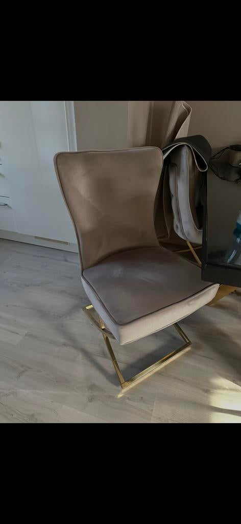 Beige eetkamerstoelen 4 stuks, Ophalen, Zo goed als nieuw, Overige kleuren, Vijf, Zes of meer stoelen