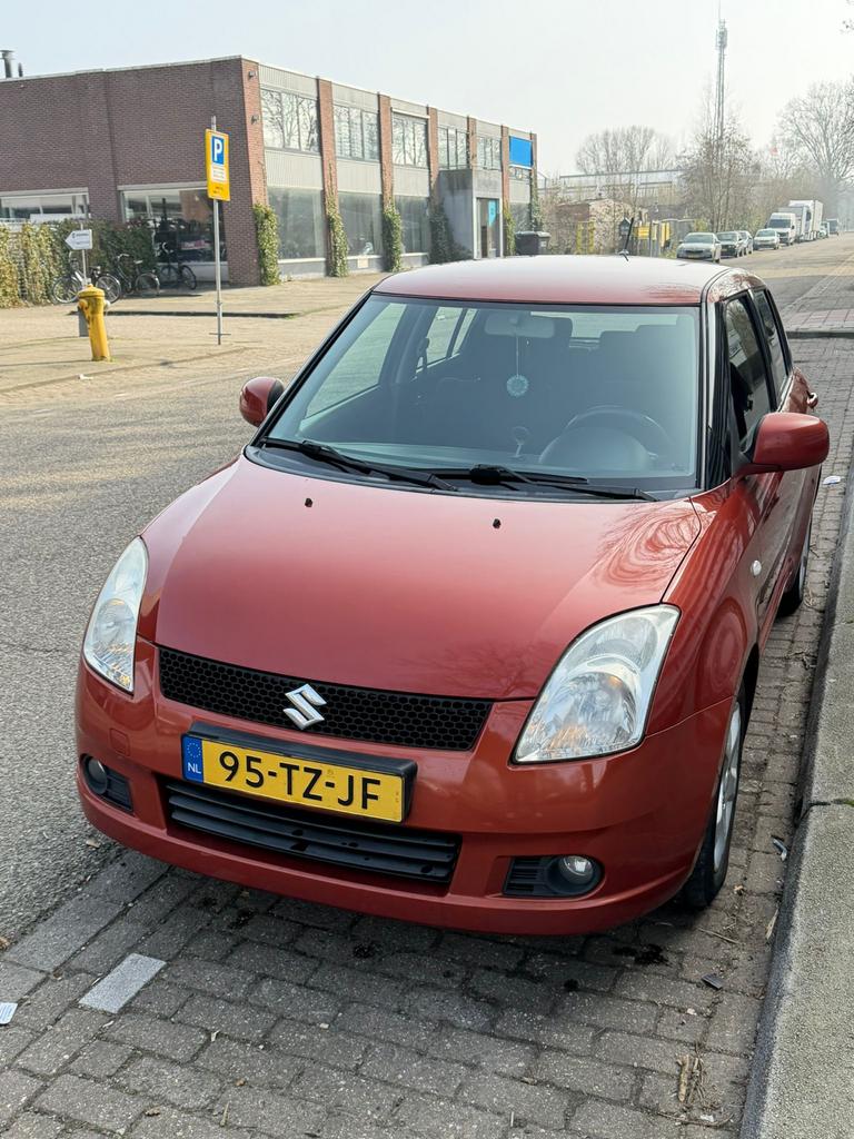 Suzuki Swift 1.3 5DRS 2007, Voorwielaandrijving, 40 €/maand, 965 kg, 400 kg
