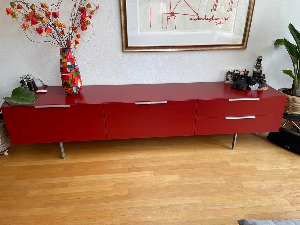 Pastoe dressoir rood Chinese red 608, Huis en Inrichting, Kasten | Dressoirs, Ophalen, Overige materialen, Gebruikt, 200 cm of meer