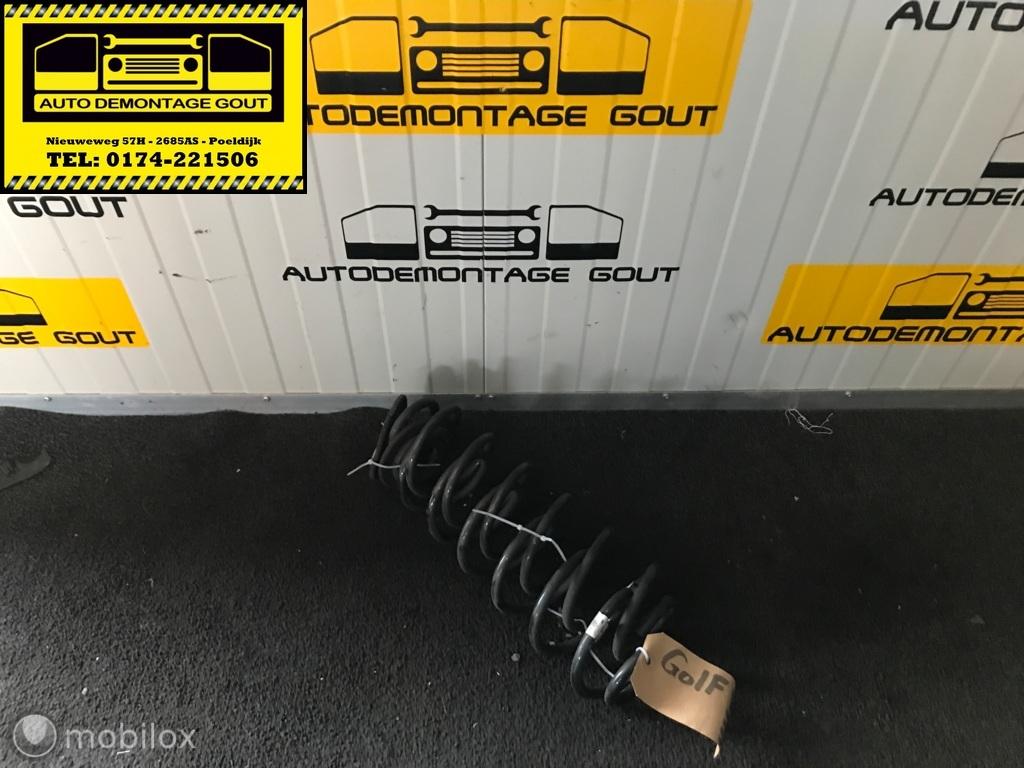 Volkswagen Golf 6 Spiraalveer Set Veer Achter Links Rechts, Gebruikt, Volkswagen, Ophalen of Verzenden, Volkswagen