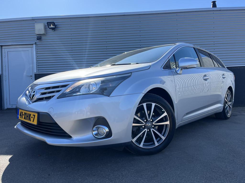 Toyota Avensis Wagon 2.0 VVTi Dynamic Business Automaat, Tre, Euro 5, 4 cilinders, Stoelverwarming, 152 pk
