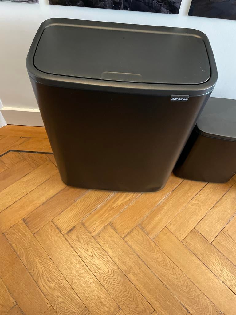 3 Brabantia prullenbakken - Aangepaste prijs, Huis en Inrichting, Woonaccessoires | Prullenbakken, Ophalen, Gebruikt, 40 liter of meer