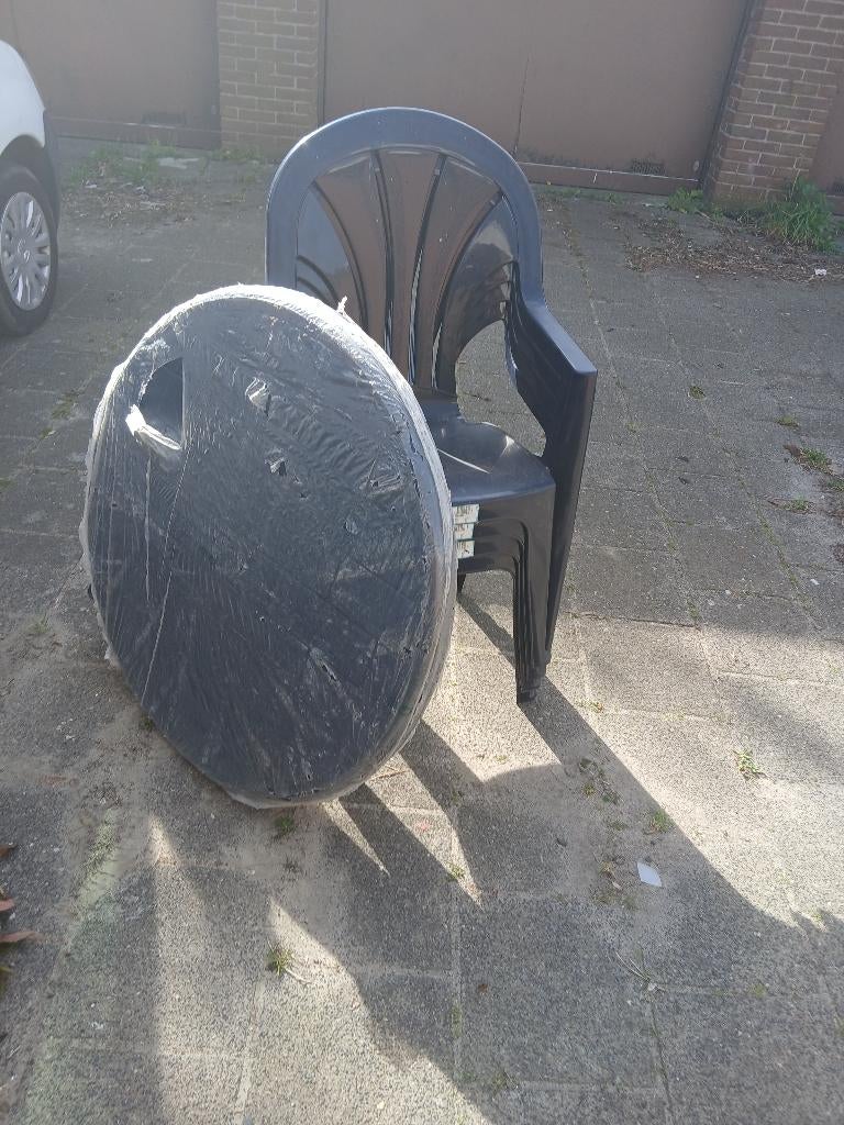 Nieuw tuinset, Ophalen, 4 zitplaatsen, Kunststof, Nieuw