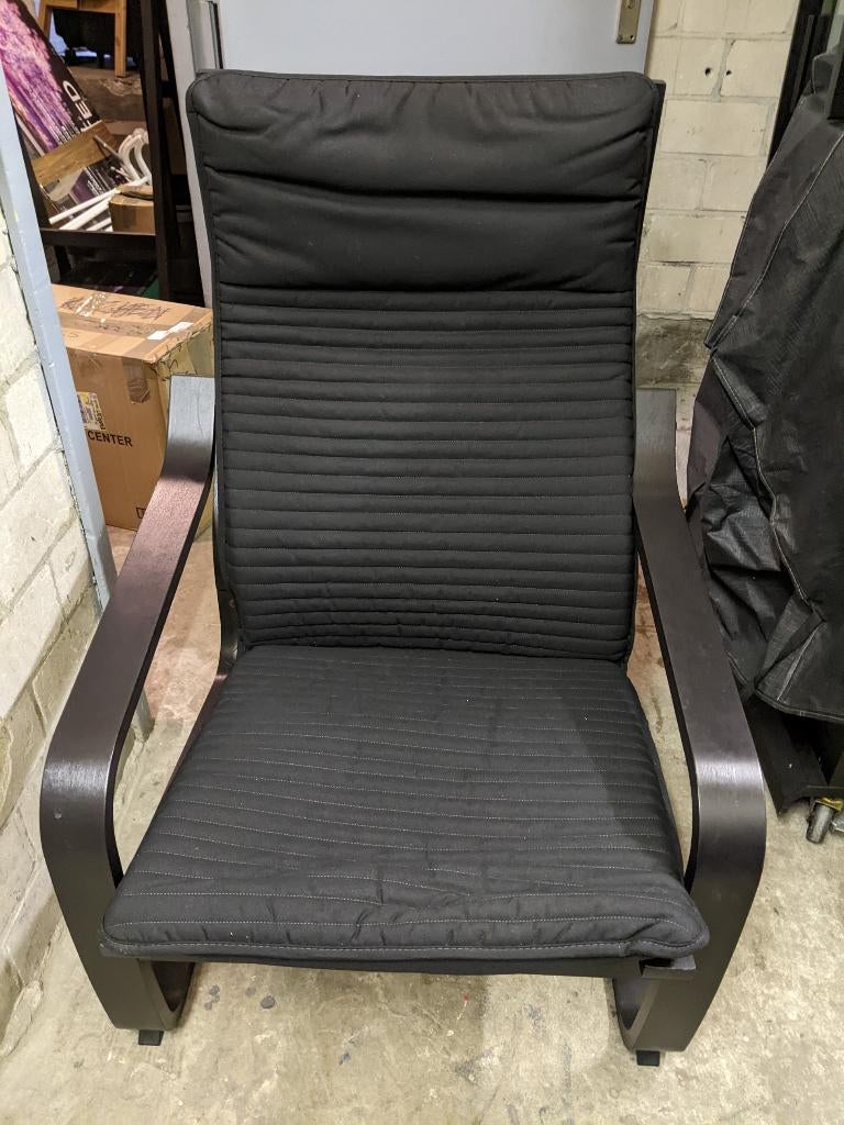 IKEA Fauteuil en voetenbank, Huis en Inrichting, Ophalen, 75 tot 100 cm, Zo goed als nieuw, Fauteuil en voetenbank, zwartbruin/Knisa zwart