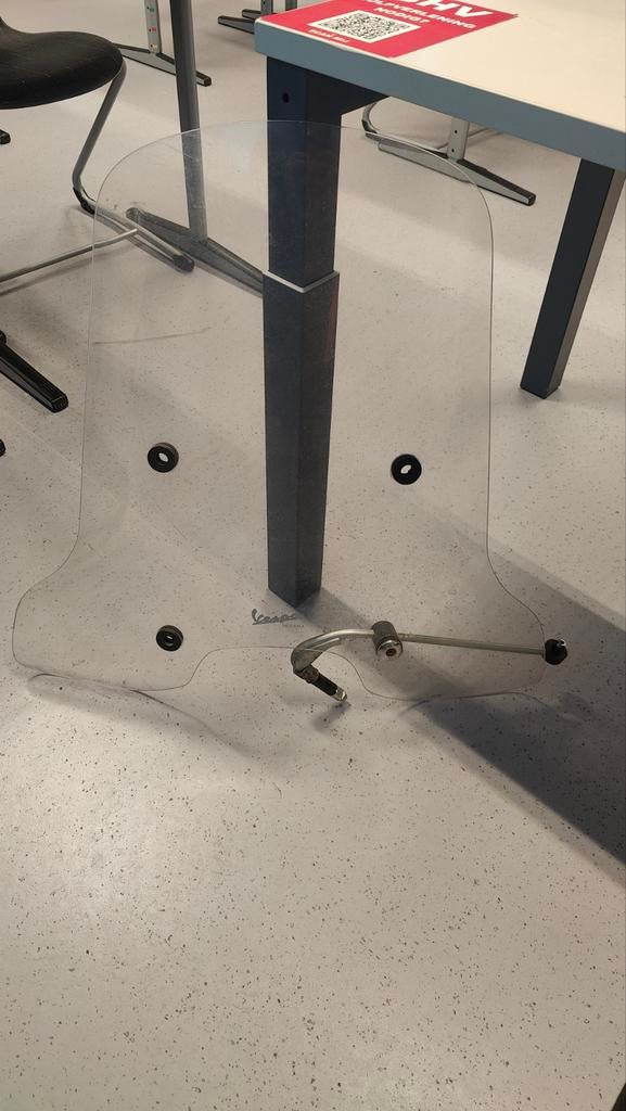 Vespa Sprinter windscherm (mist een beugel), Ophalen of Verzenden, Toilet