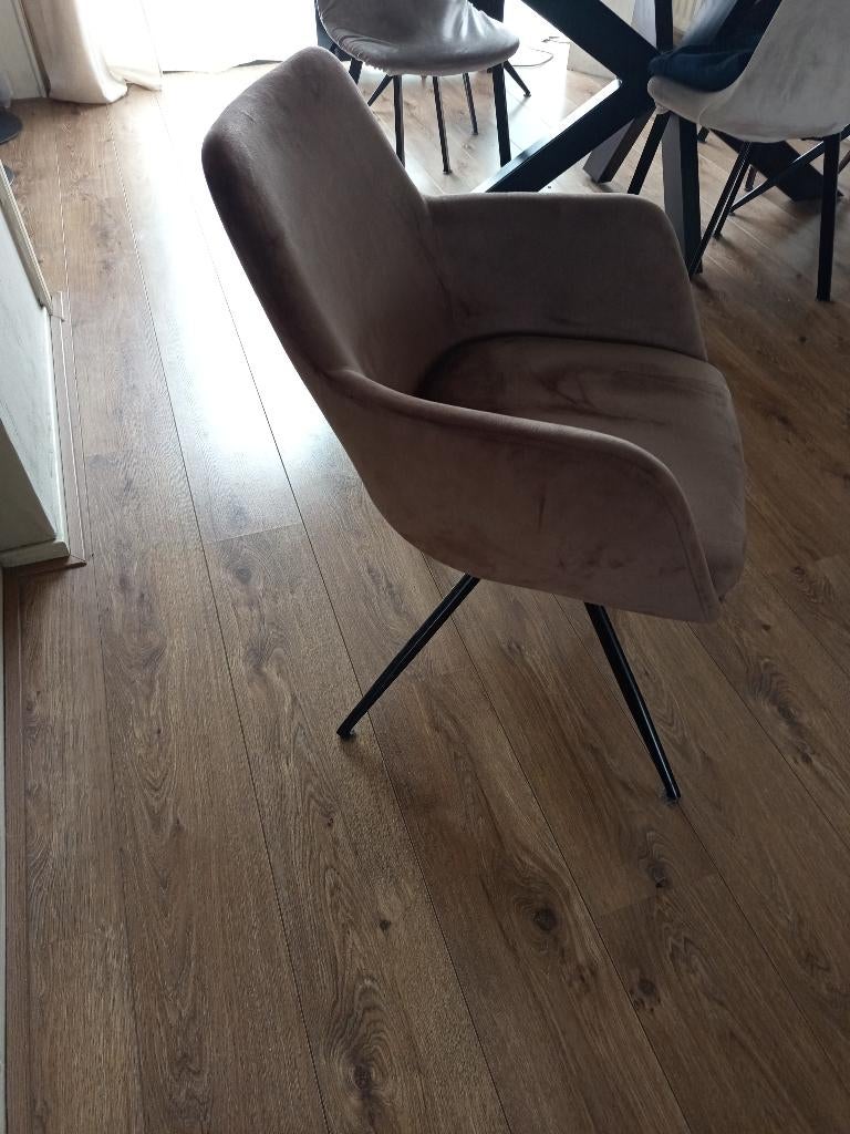 Eetkamerstoelenset 6 stuks voor €120, Ophalen, Bruin, Zo goed als nieuw, Stof