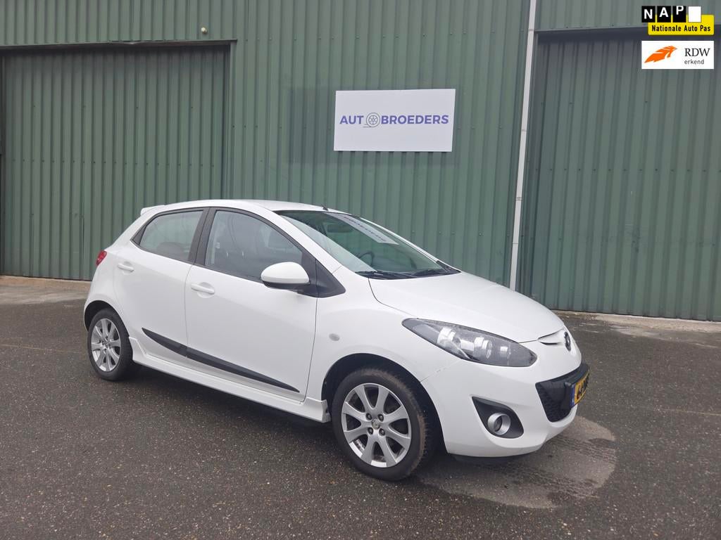 Mazda 2 1.3 BIFUEL GT-M Line - AIRCO - STOELVERWARMING - REC, Auto's, Mazda, Voorwielaandrijving, Euro 5, 4 cilinders, 4 stoelen