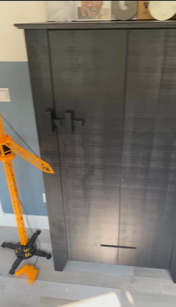 WOOOD zwarte kast Gijs, Ophalen of Verzenden, Gebruikt