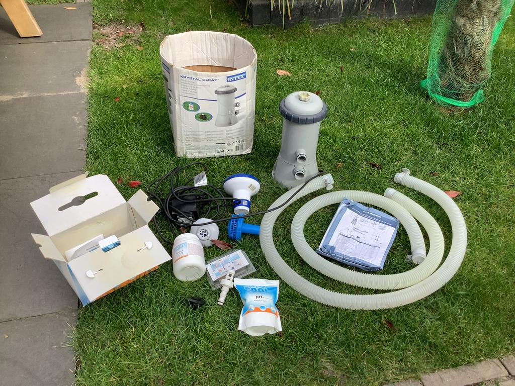Intex Zwembadpomp met toebehoren, Tuin en Terras, Zwembad-toebehoren, Ophalen of Verzenden, Gebruikt, Zwembadpomp