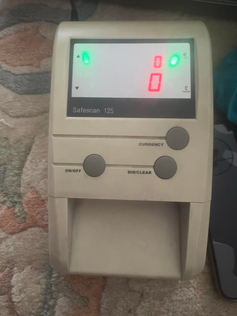 Safescan 125 valsgelddetector - Betrouwbare controle, Ophalen