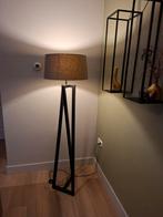 Nieuw vloerlamp(design), Huis en Inrichting, Lampen | Vloerlampen, Ophalen of Verzenden, 150 tot 200 cm