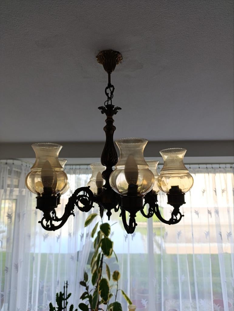 Antieke bronzen hanglamp met 5 kelken, Ophalen