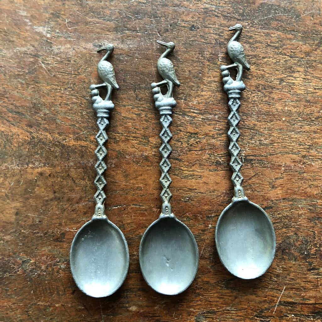 Set van 3 vintage lepels met ooievaar decoratie, Antiek en Kunst, Ophalen of Verzenden