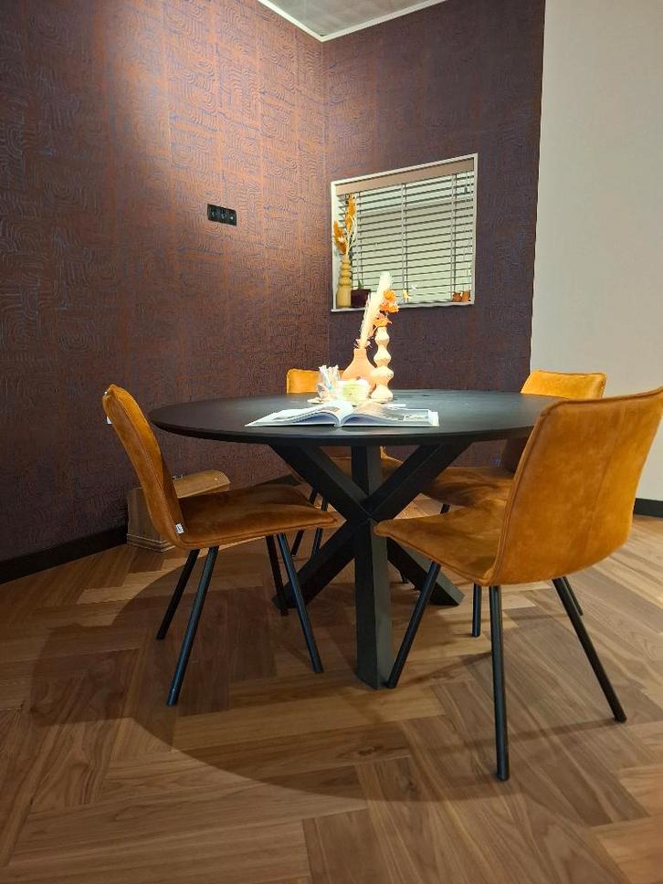 Eetkamerstoelen, Huis en Inrichting, Stoelen, Zo goed als nieuw, Vier, Metaal, Stof, Bruin, Ophalen