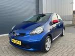 Toyota Aygo 1.0i 12V + 5DRS AIRCO NAP APK, Voorwielaandrijving, Stof, Gebruikt, Origineel Nederlands