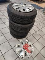 Winterbanden Focus  cmax v40, Auto-onderdelen, Banden en Velgen, 16 inch, Banden en Velgen, 205 mm, Winterbanden