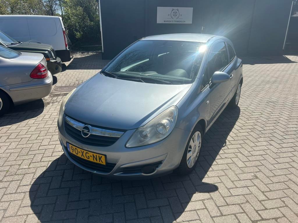 Opel Corsa 1.2 16V 3D Easytronic 2007 Grijs, Auto's, Opel, 450 kg, 40 €/maand, 4 cilinders, 1229 cc