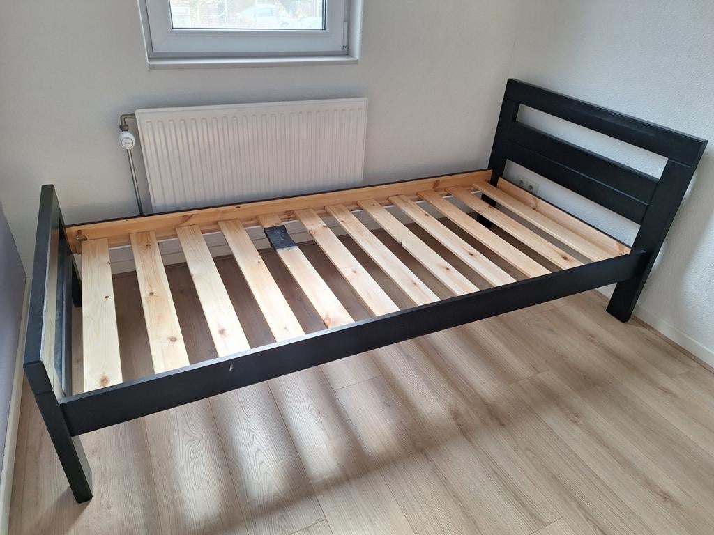 Bed 90x200 cm, Huis en Inrichting, Slaapkamer | Bedden, Ophalen, Gebruikt, 90 cm, Eenpersoons