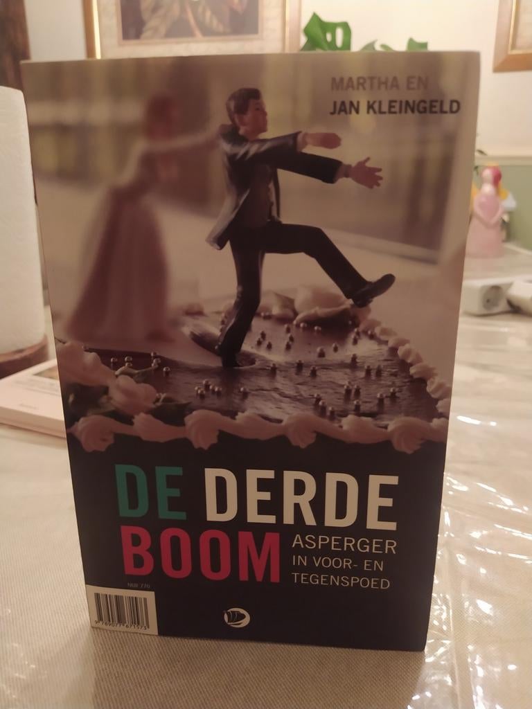 De derde boom Asperger in voor en tegenspoed, Boeken, Ophalen of Verzenden, Gelezen