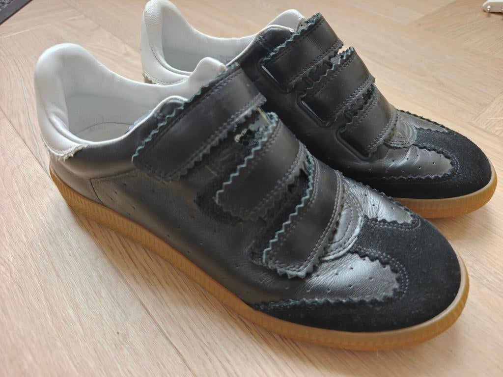 Isabel Marant sneakers - Vrijwel ongedragen maat 38, Kleding | Dames, Schoenen, Ophalen of Verzenden, Zo goed als nieuw, Sneakers of Gympen