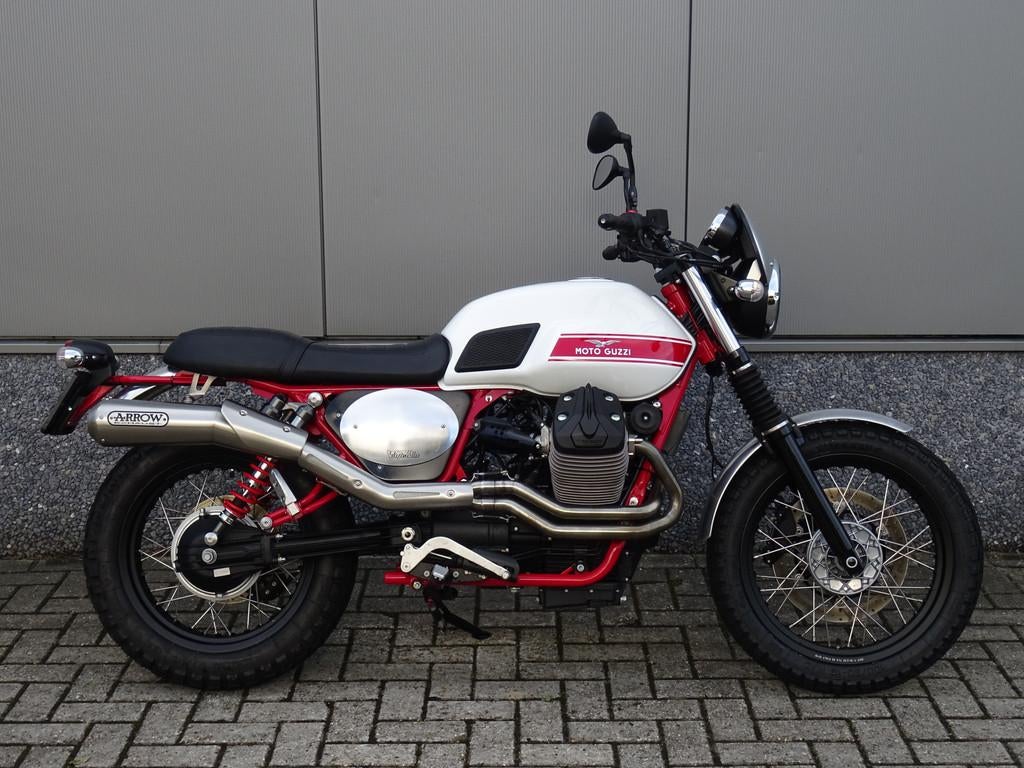 Moto Guzzi V 7 II STORNELLO (bj 2016), 750 cc, Bedrijf, Toermotor