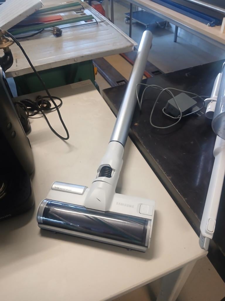 Samsung Jet steelstofzuiger opknapper, Ophalen, Info@tommysmit.nl, 7008AR, Niet werkend