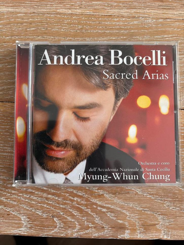 CD Andrea Bocelli - Sacred Arias, Cd's en Dvd's, Cd's | Klassiek, Zo goed als nieuw, Vocaal, Modernisme tot heden, Ophalen of Verzenden