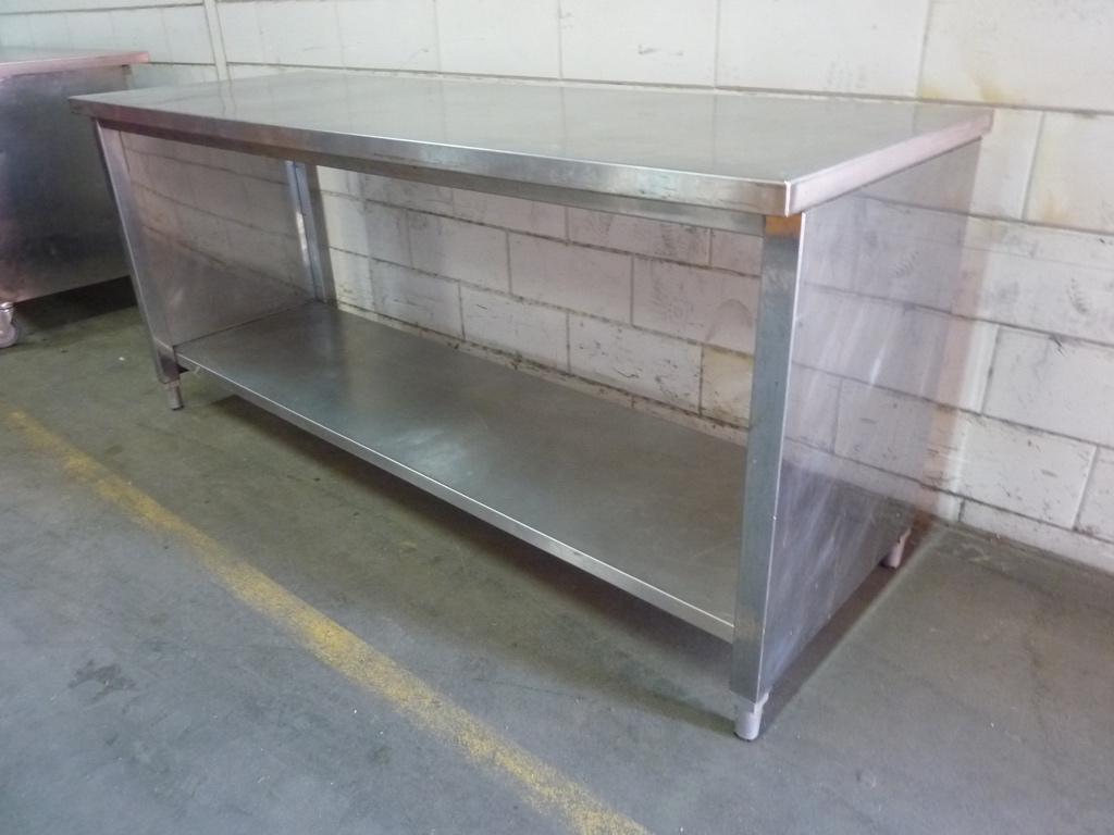 RVS werktafel / horecatafel / werkbank 200x70cm keukentafel, Gebruikt, Horeca, Handelsonderneming Hendriksen, 200 cm of meer