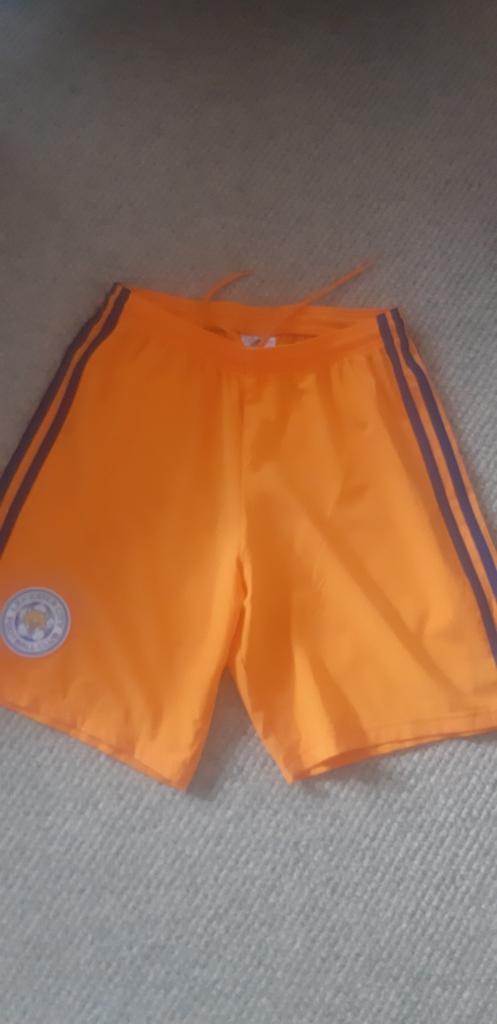 Adidas Leicester City Voetbalbroekje - Maat S, Sport en Fitness, Voetbal, Ophalen of Verzenden, Nieuw