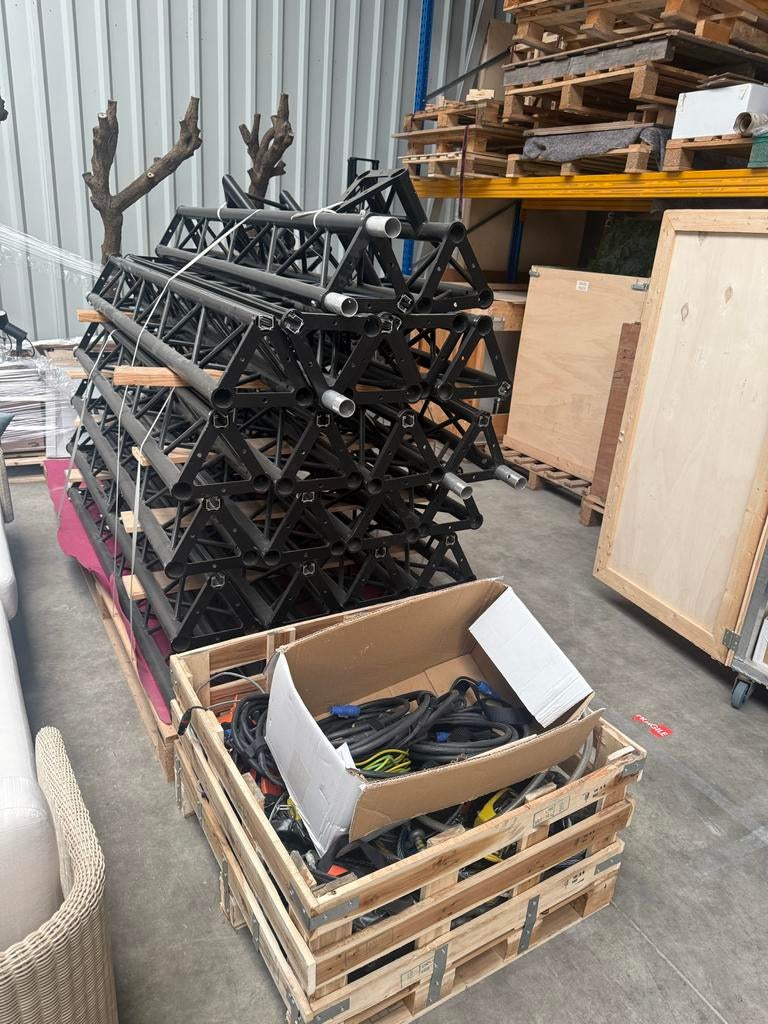 Truss constructie met lampen en takels, Muziek en Instrumenten, Licht en Laser, Ophalen, Gebruikt