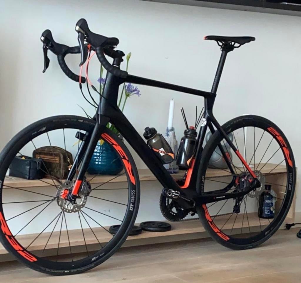 62’ Cube RaceFiets Carbon, Fietsen en Brommers, Fietsen | Racefietsen, 28 inch, Gebruikt, Carbon, Heren