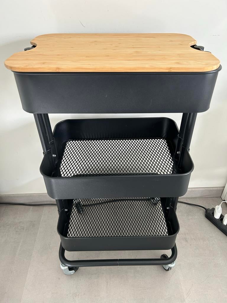 Ikea keuken trolley raskog met 3 vakken en snijplank, Huis en Inrichting, Ophalen, IKEA, Keukentrolley, Zo goed als nieuw