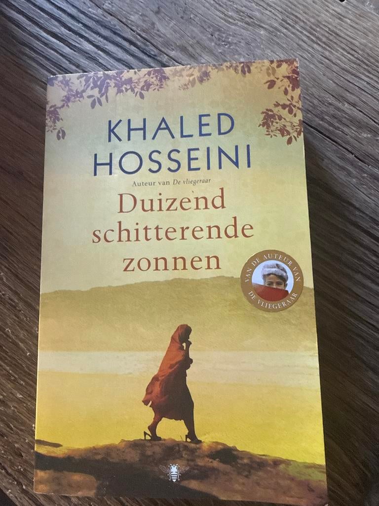 Duizend schitterende zonnen - Khaled Hosseini, Boeken, Romans, Ophalen of Verzenden, Nieuw