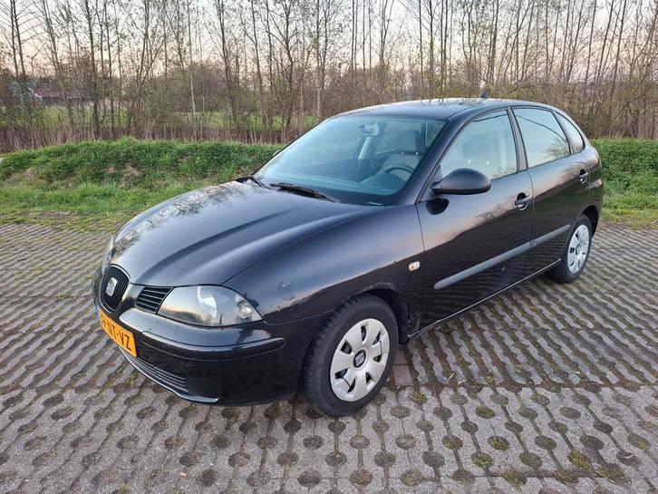Seat Ibiza 1.4 16V 55KW 2004 Zwart, Auto's, Seat, Particulier, Ibiza, Airconditioning, Elektrische ramen, Benzine, C, Hatchback